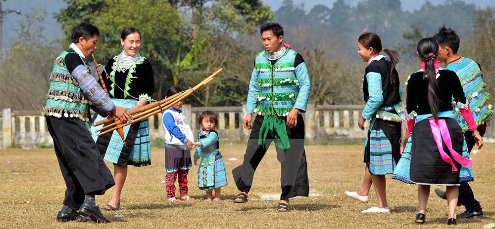 Doc Dao Net Van Hoa Cua Nguoi Hmong Tai Sapa